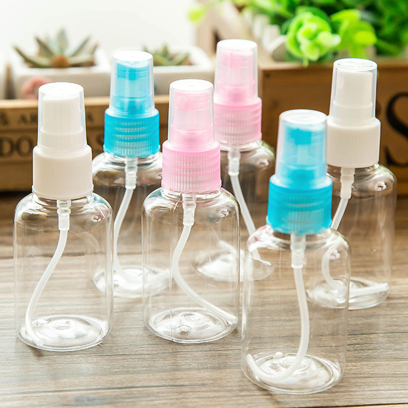 What should you pay attention to when using a cosmetic spray bottle